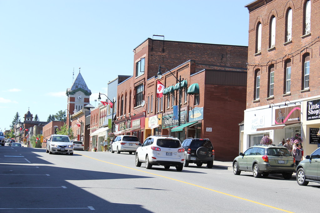 Downtown Bracebridge, Manitoba Street, Bracebridge, Ontario
